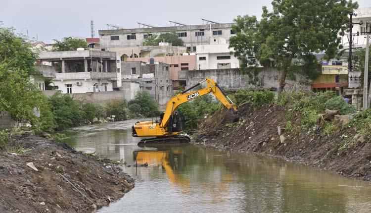 ముంపుపై అప్రమత్తం