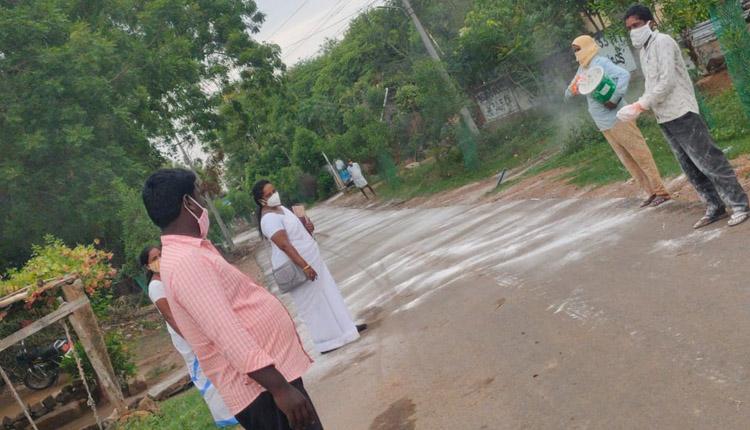 వసంతాపూర్‌లో సంపూర్ణ లాక్‌డౌన్‌!