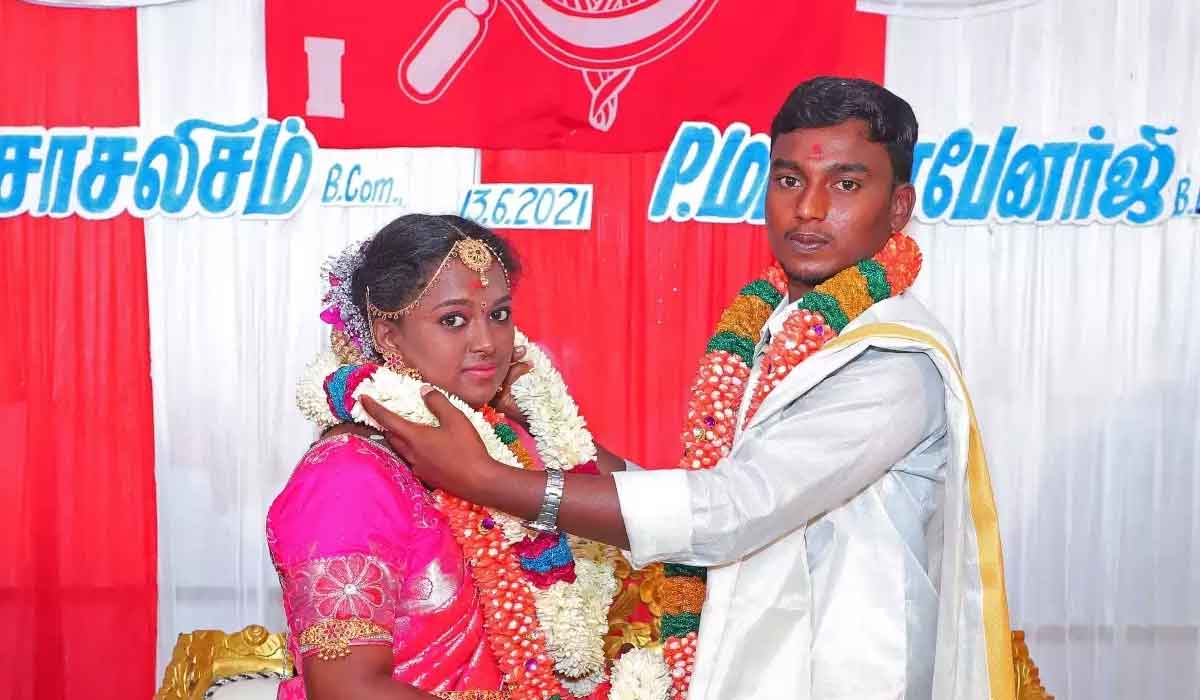 నిరాడంబరంగా మ‌మ‌తా బెన‌ర్జీ వివాహం..