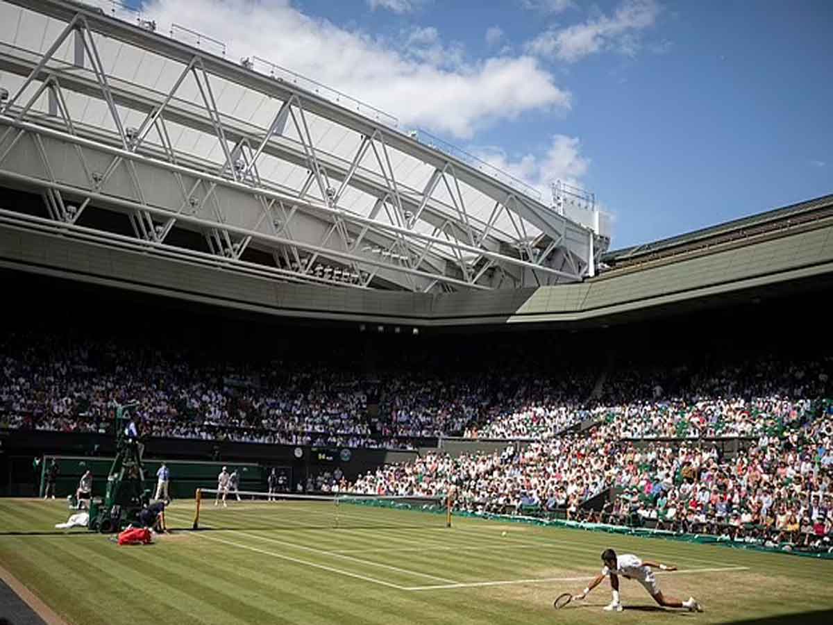 ప్రేక్ష‌కుల మ‌ధ్యే వింబుల్డ‌న్‌.. ఫైన‌ల్స్‌కు స్టేడియం ఫుల్‌