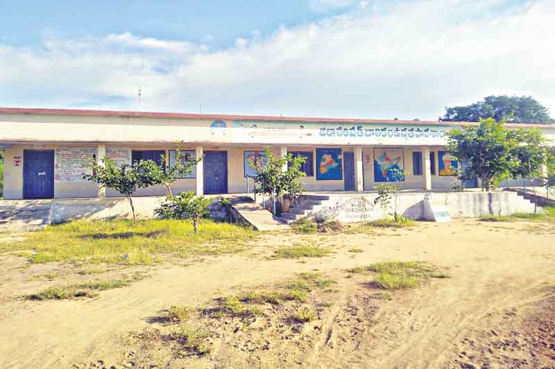 పుస్తకాలొచ్చినయ్‌