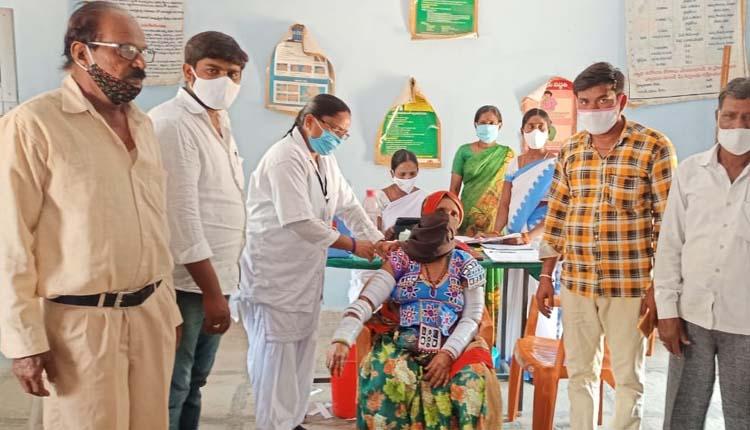 కొనసాగుతున్న వ్యాక్సినేషన్‌