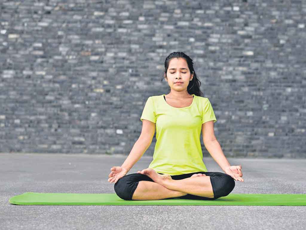 యోగాతో రుమటాయిడ్‌ ఆర్థరైటిస్‌ నుంచి ఉపశమనం