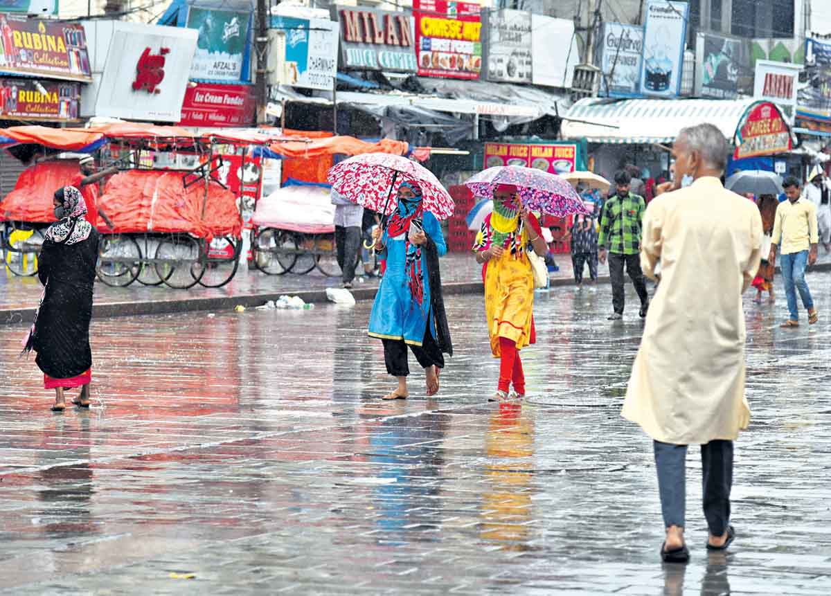 ఆగని వాన.. వద్దు హైరానా
