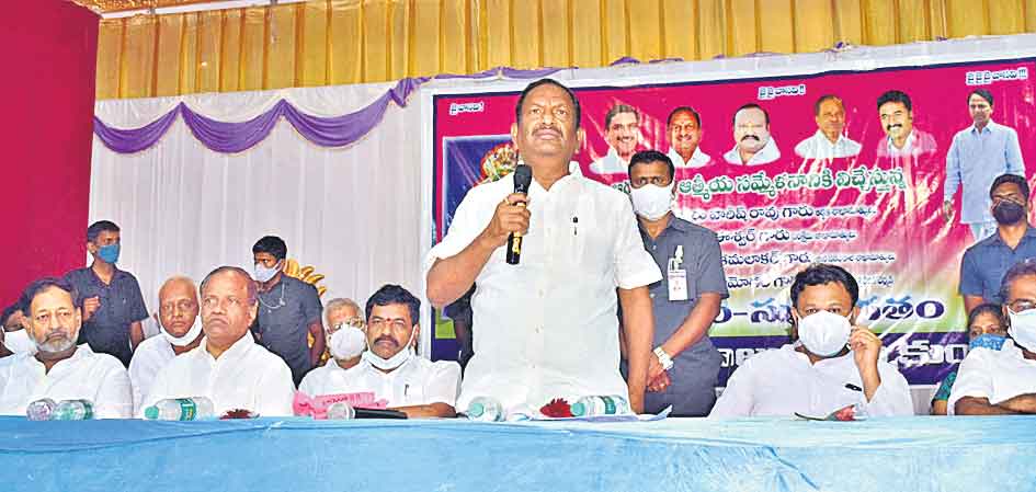 ఉనికి కోసమే మంద కృష్ణ ఆరోపణలు