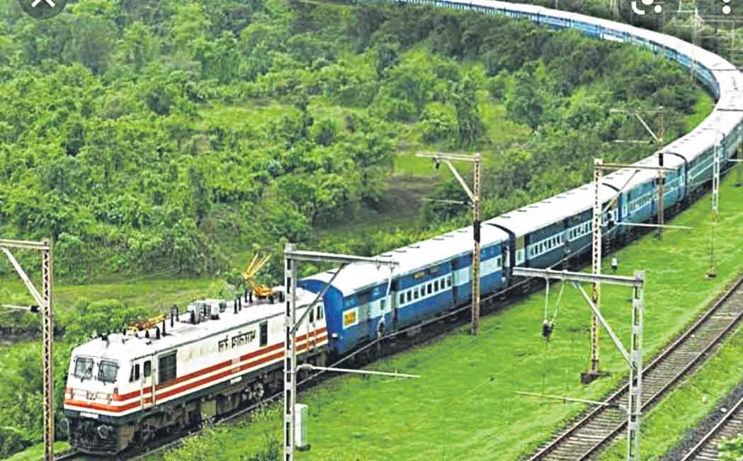 రేపటి నుంచి ప్యాసింజర్‌ రైళ్లు