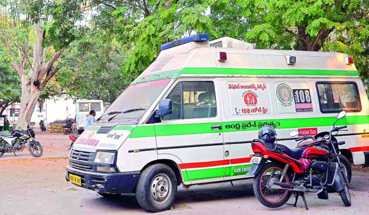 ఏపీలో రేపు 108 సేవలకు తాత్కాలిక బ్రేక్..