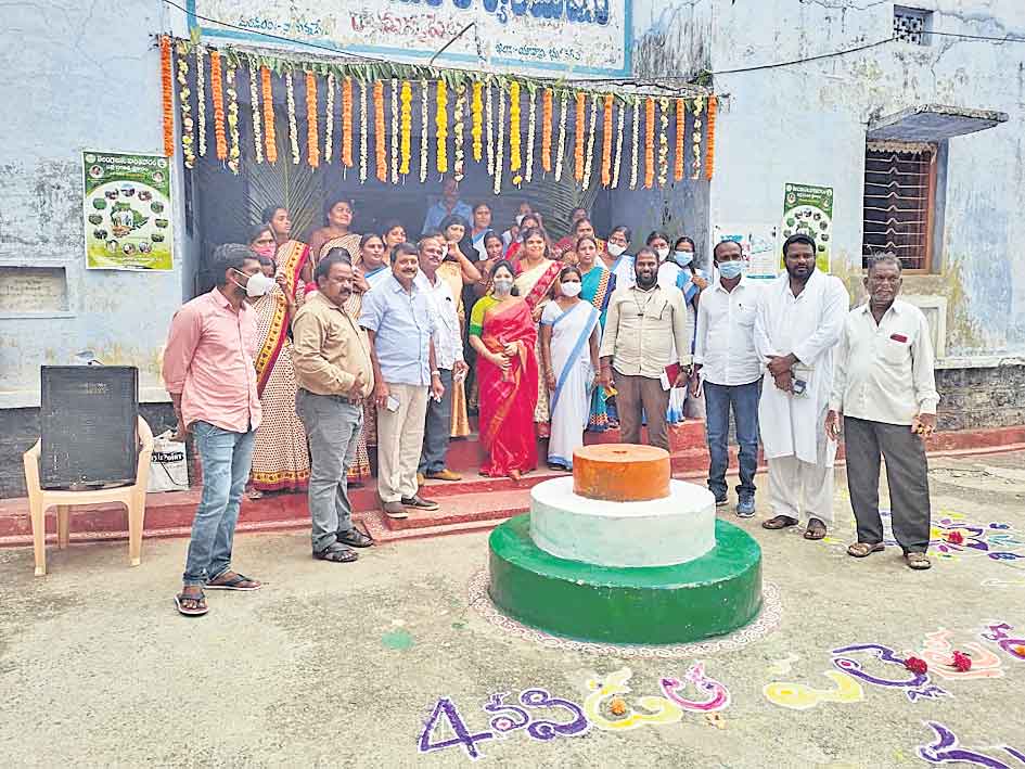 పల్లెల అభివృద్ధికే పల్లె ప్రగతి