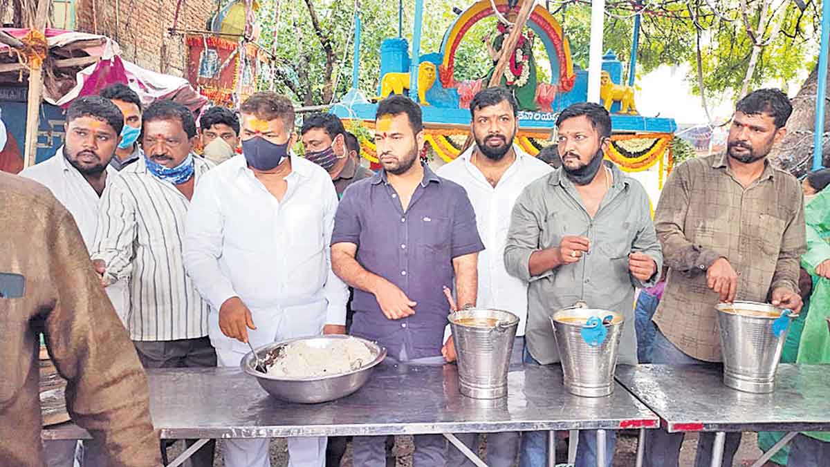 కొవిడ్‌ నిబంధనలు పాటించండి..