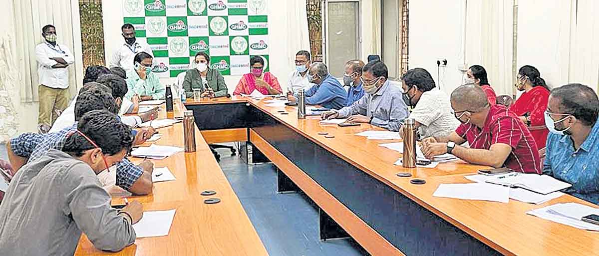 విపత్తులను సమర్థవంతంగా ఎదుర్కోవాలి