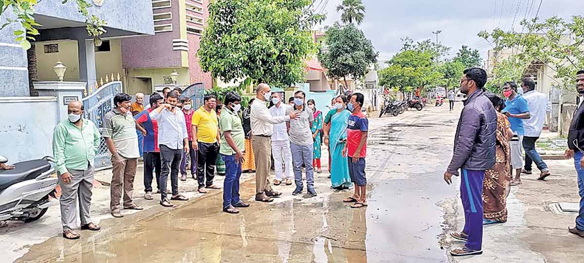 లోతట్టు ప్రాంతాల పరిశీలన