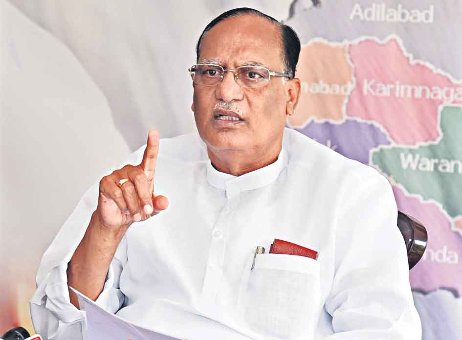 తెలంగాణపై కేంద్రం కుట్ర