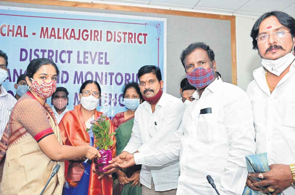 ఎస్టీ, ఎస్టీలకు సత్వర న్యాయం జరిగేలా చూద్దాం