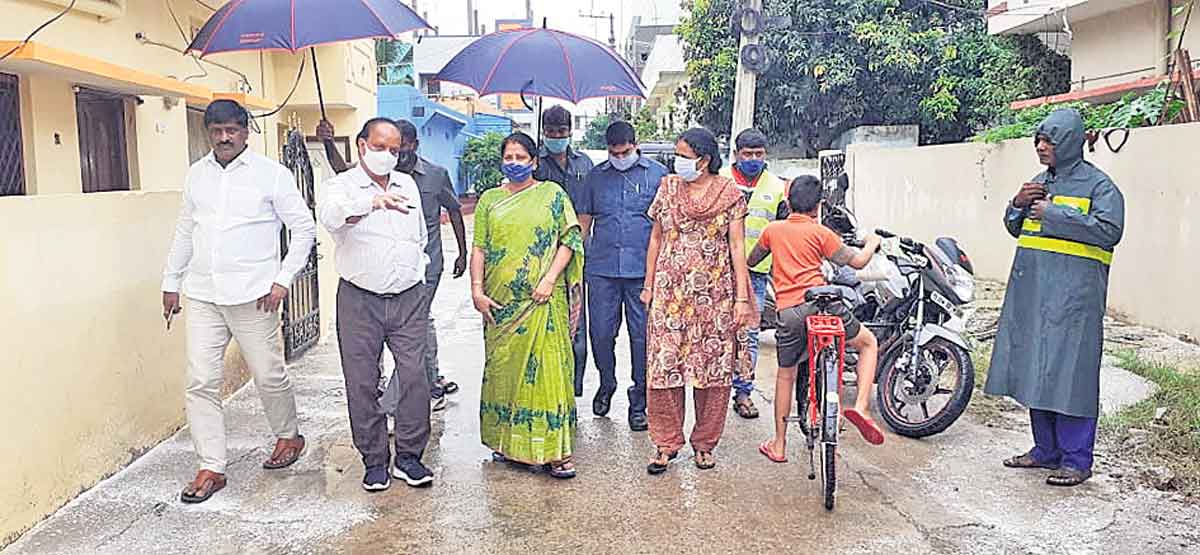 ఎడతెరిపి లేకుండా..