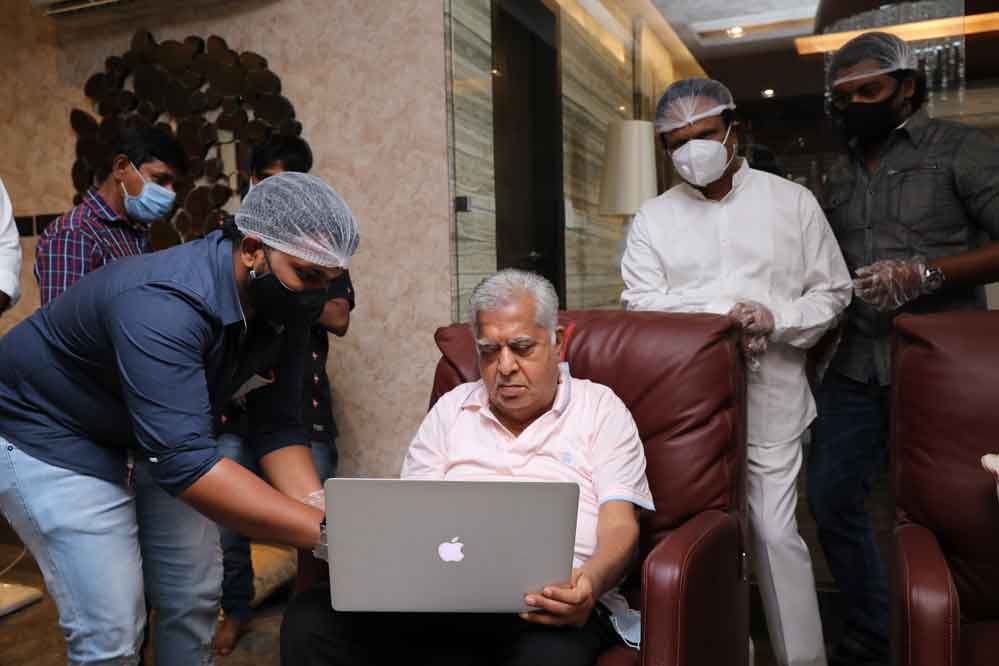 అహం బ్రహ్మస్మి ట్రైలర్‌ను విడుదల