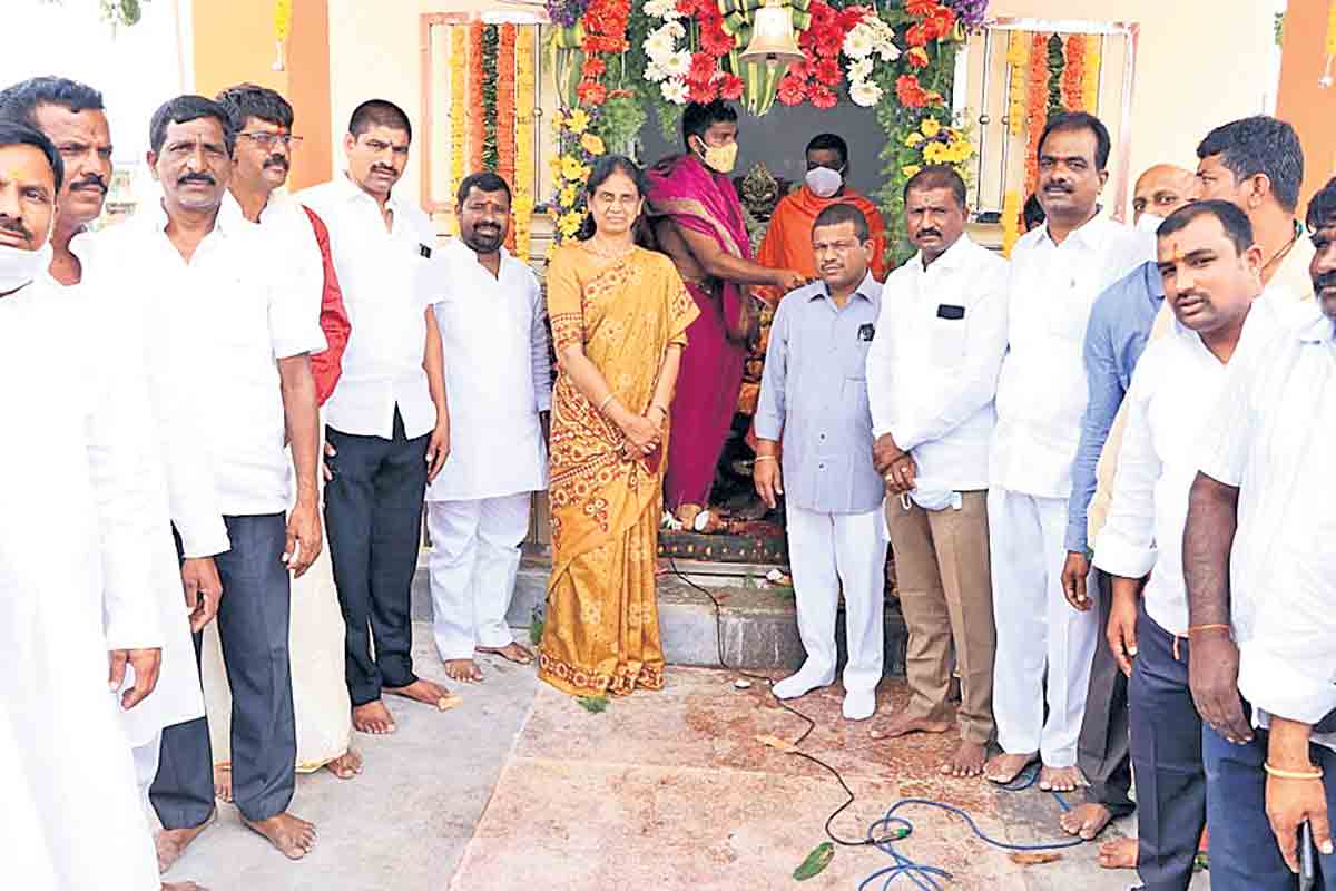 ప్రజా పంపిణీకి రూ.2766 కోట్లు