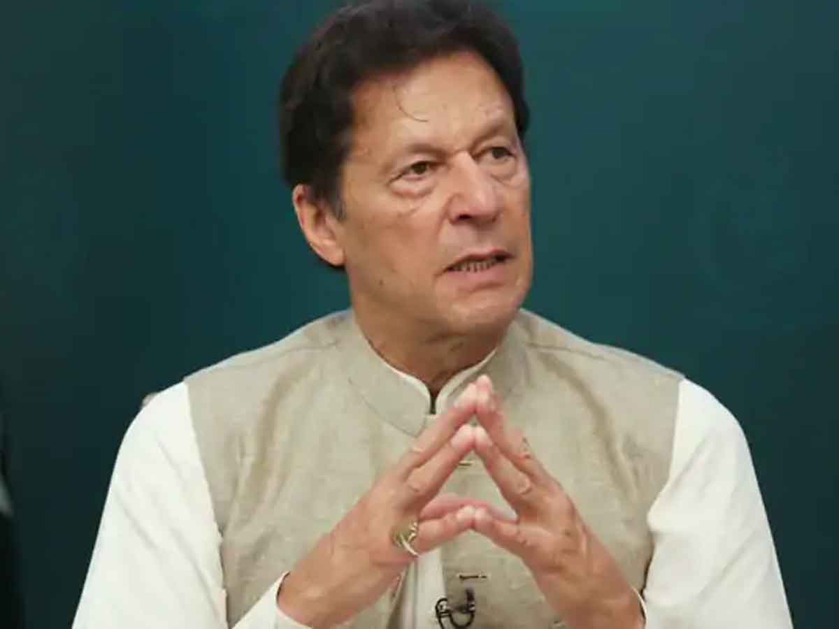 కశ్మీరీలు పాక్‌లో చేరడంపై రెఫరెండం : పీఓకే ఎన్నికల్లో ఇమ్రాన్‌ హామీ