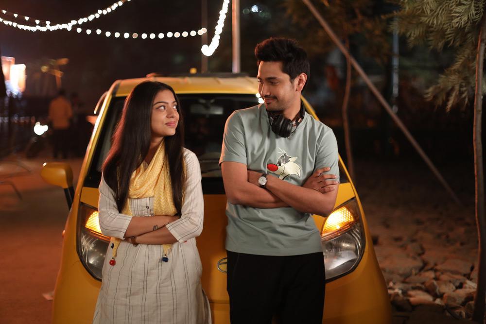 అలా ఇలా అనాలని..