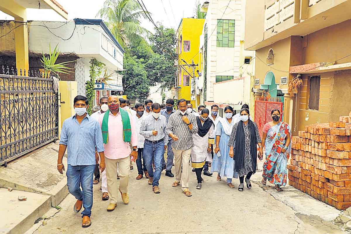 సమస్యలపై సత్వరమే స్పందించాలి