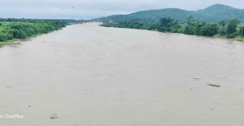 వానలు పుల్.