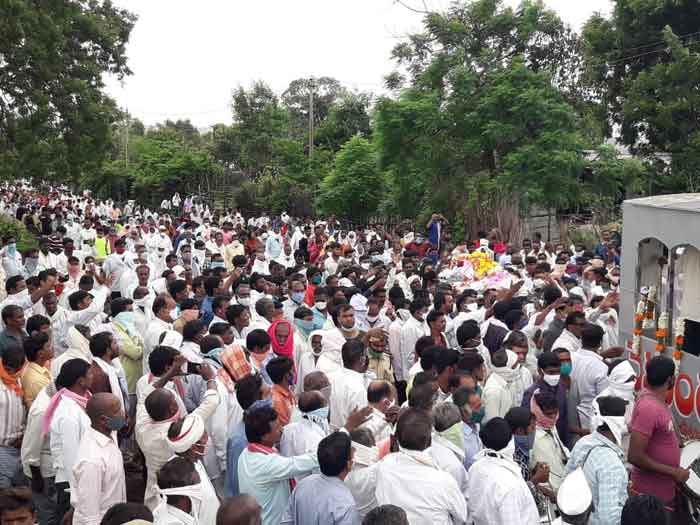 అశ్రునివాళి