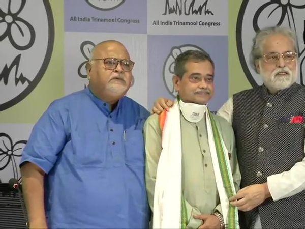 కాంగ్రెస్ పార్టీకి భారీ షాక్ : టీఎంసీలో చేరిన అభిజిత్ ముఖ‌ర్జీ