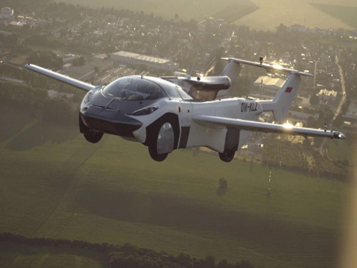 తొలిసారి నగరాల మధ్య ప్రయాణించిన ఎగిరే కారు