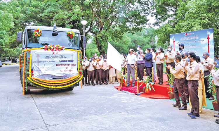 నింగిలోని టార్గెట్‌ తుత్తునియలు