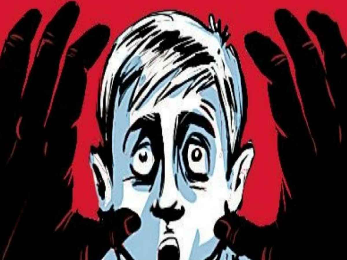 బాలుడ్ని హత్య చేసిన తల్లి ఆమె బావ అరెస్ట్