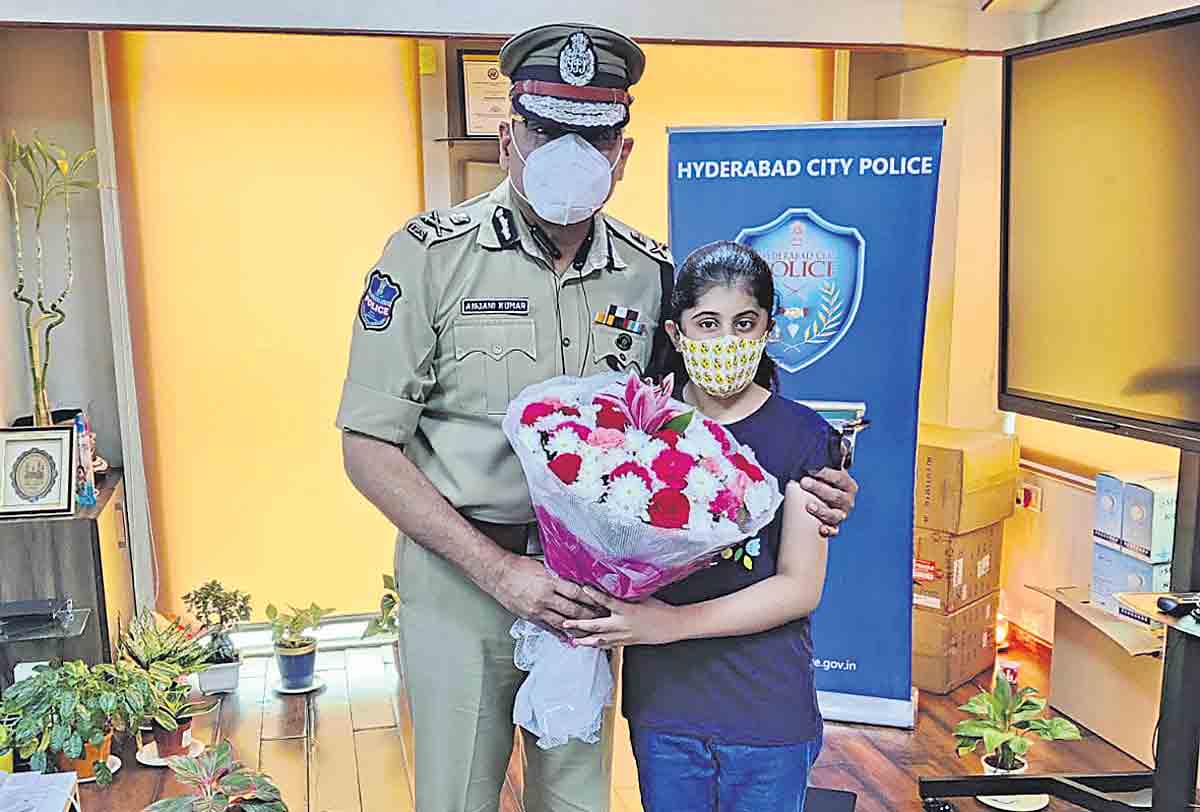 క్యాన్సర్‌ రోగులకు అక్షరం తోడుగా..