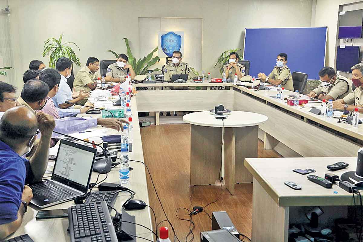 సైబర్‌ నేరాలు ఎలా అరికడదాం