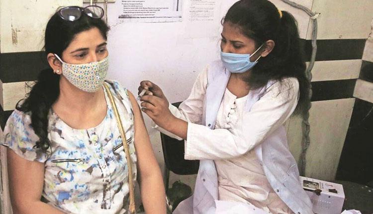 దేశంలో 35.75 కోట్ల డోసుల‌కు చేరిన వ్యాక్సినేష‌న్‌..!