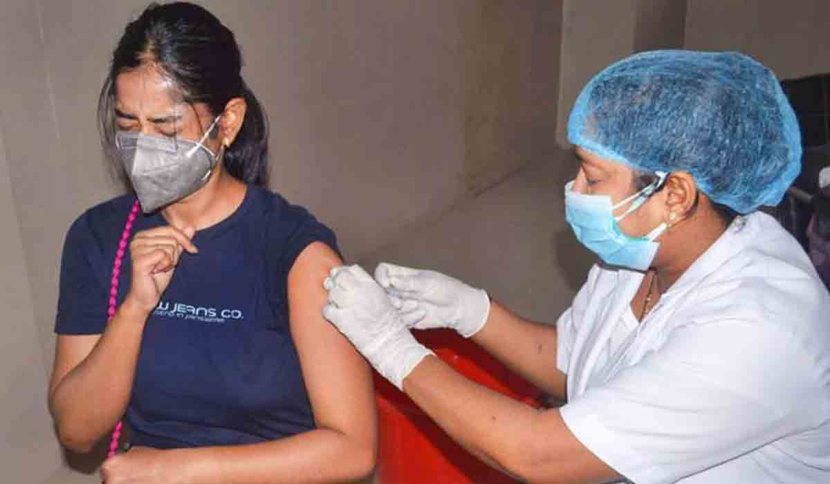 మరో మైళురాయి.. 40 కోట్ల మందికి కరోనా వ్యాక్సినేషన్‌