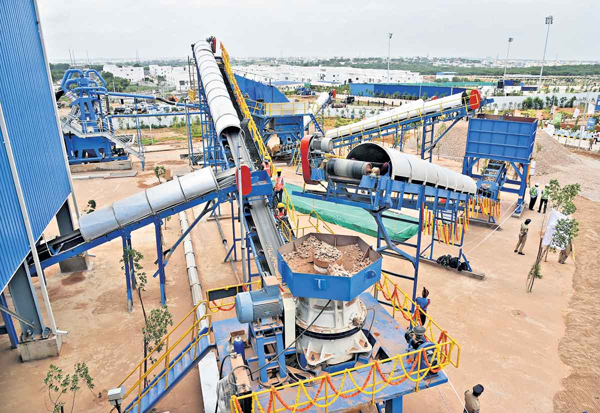 త్వరలో రెండు రీసైక్లింగ్‌ ప్లాంట్లు