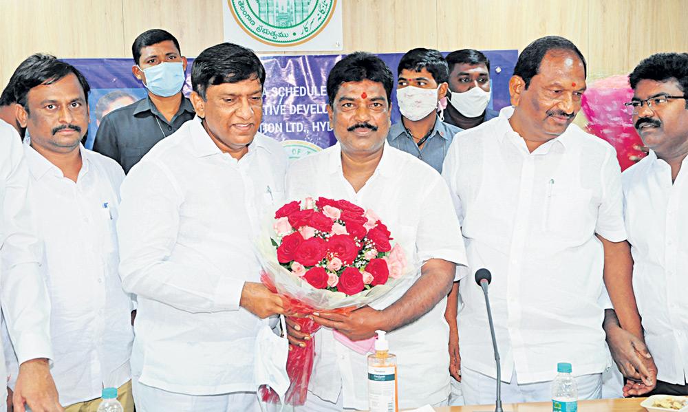 ఉద్యమకారులకు పెద్దపీట