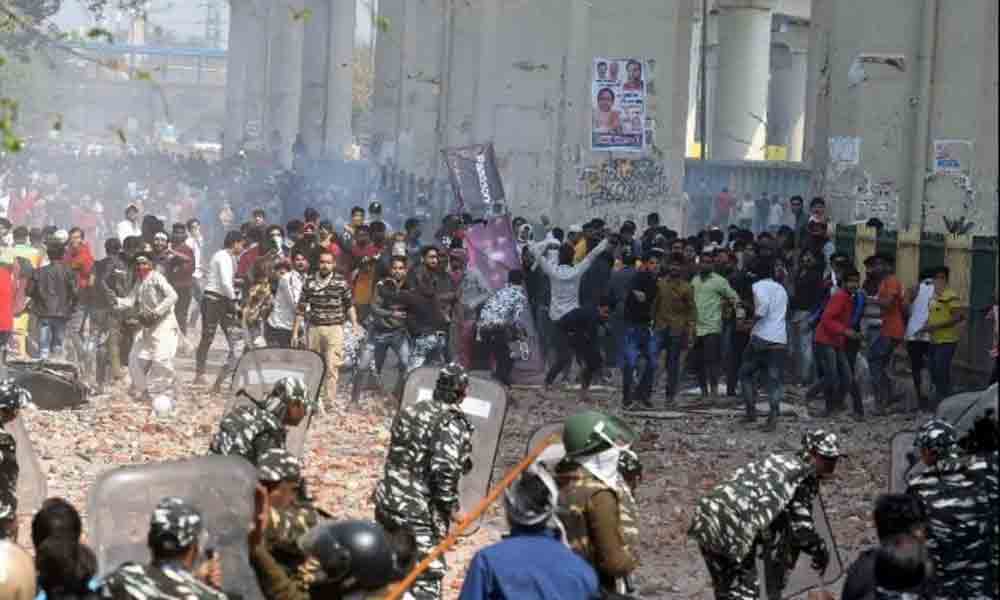 ఢిల్లీ పోలీసులకు రూ.25వేల జరిమానా విధించిన కోర్టు