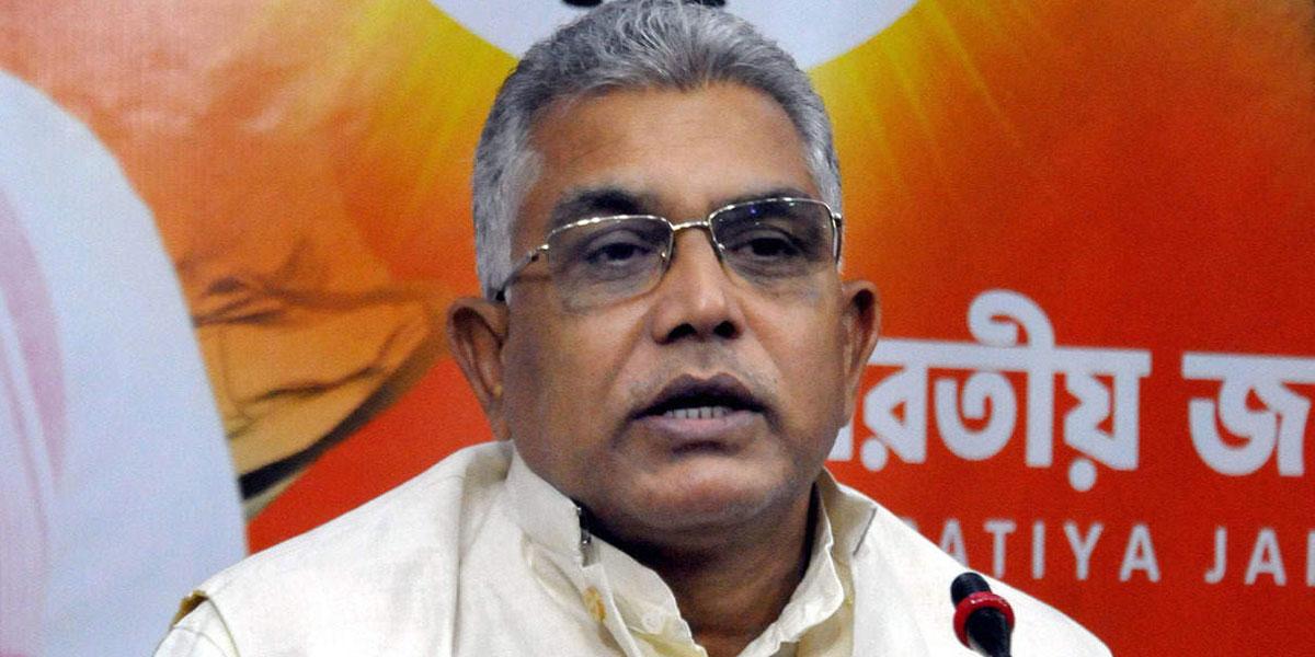 మోదీని నిధులు అడుక్కోవ‌డానికే ఢిల్లీకి మ‌మ‌త‌: బీజేపీ