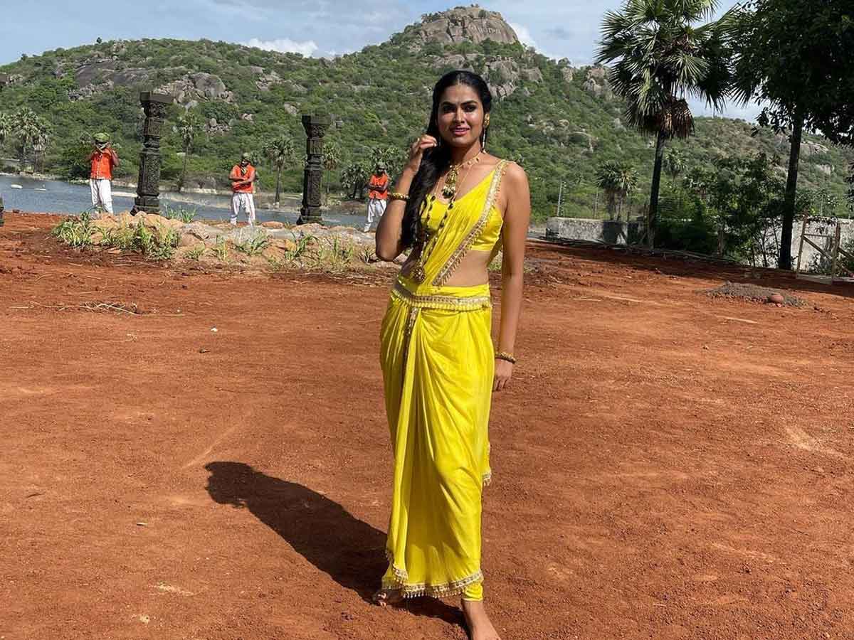 బిగ్‌బాస్ బ్యూటీ దివి లేటెస్ట్ పిక్స్‌