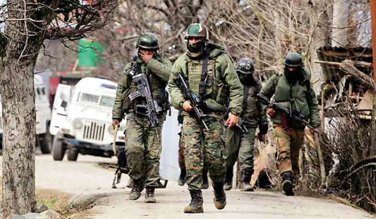 షోపియాన్లో ఎన్కౌంటర్.. ఇద్దరు ముష్కరులు హతం