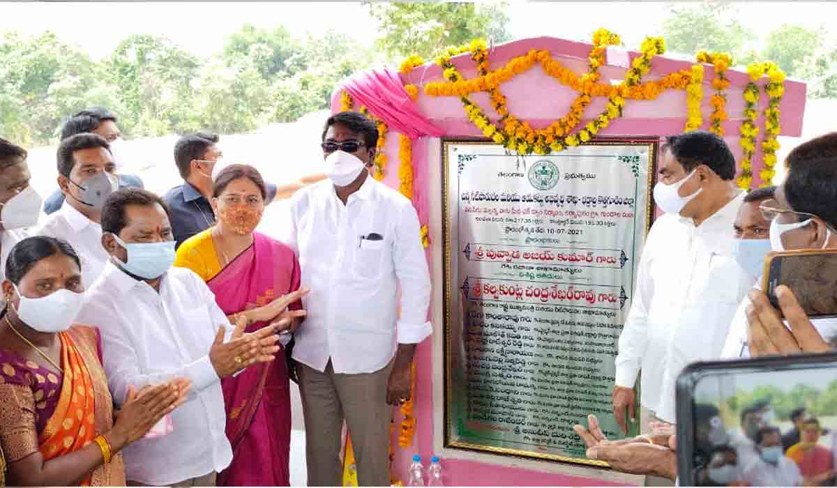 భ‌ద్రాద్రి కొత్త‌గూడెం జిల్లాలో ప‌లు అభివృద్ధి ప‌నులు ప్రారంభం