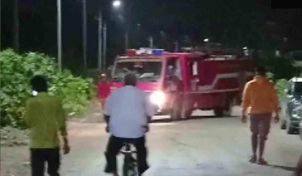 భారత్‌ కెమికల్స్‌ ప్లాంట్‌లో పేలుళ్లు..