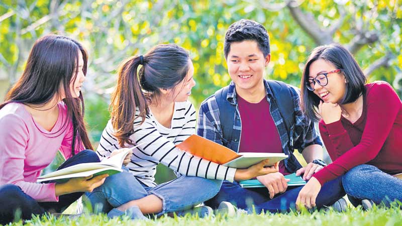 విదేశీ యూనివర్సిటీలో అడ్మిషన్‌ తెచ్చుకుందాం ఇలా!