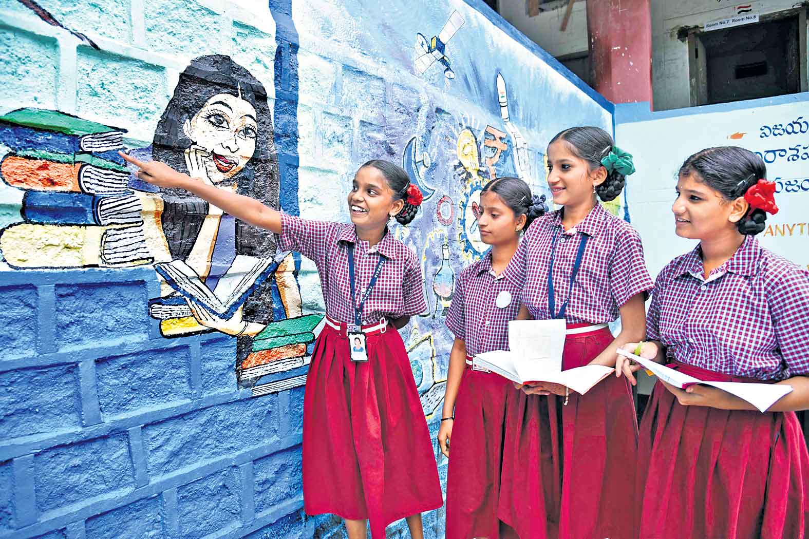 గురుకులాల్లో ‘స్థానిక’ గుబాళింపు