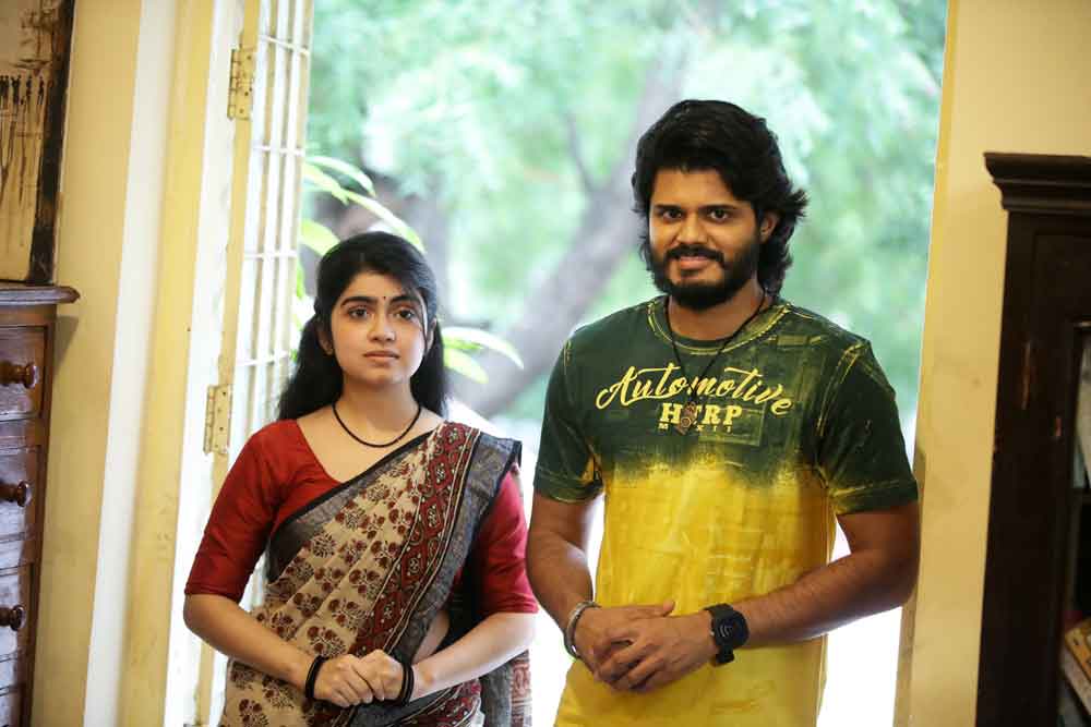 హైవేలో ఏం జరిగింది?