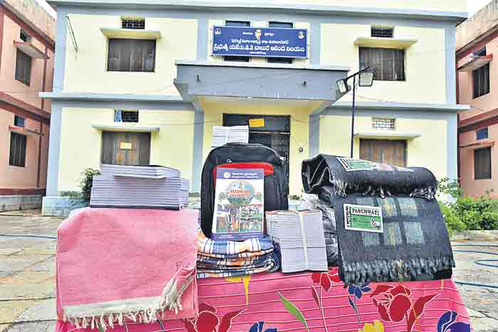 లక్ష్యం గొప్పది, సహకరిద్దాం