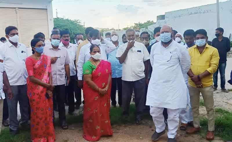 తలమానికంగా జనగామ వ్యవసాయ మార్కెట్‌