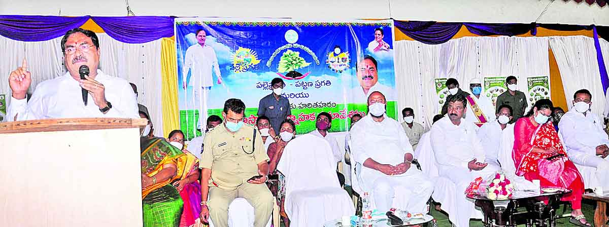 సమష్టిగా బాధ్యత తీసుకోవాలి