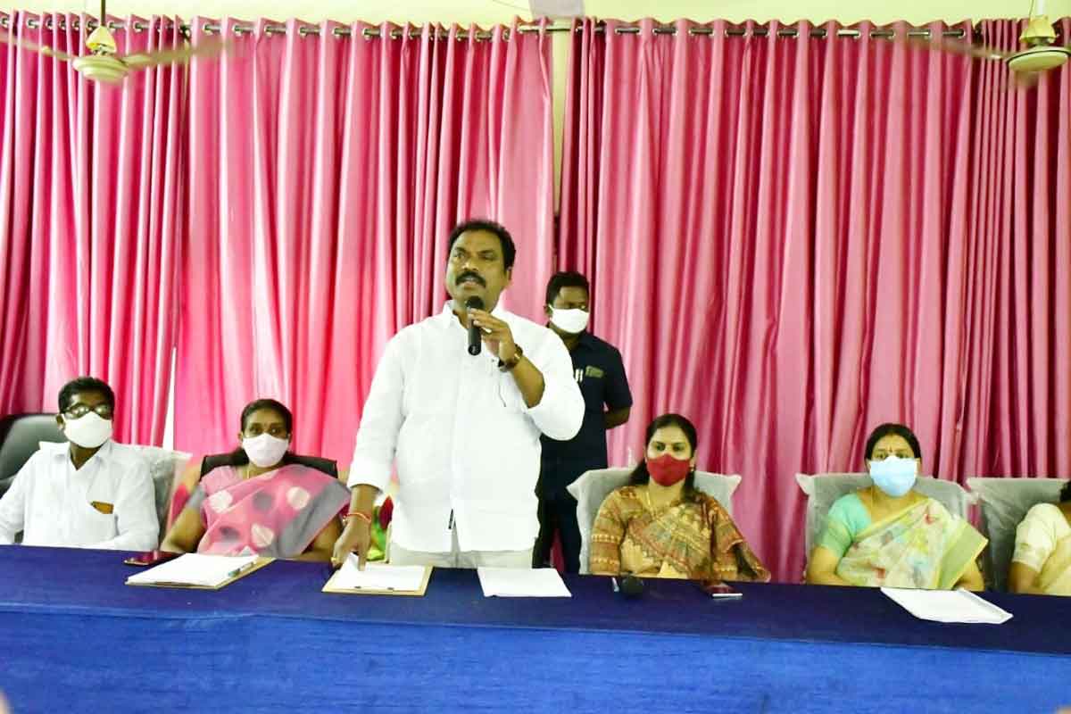 పల్లె ప్రగతి దేశానికే ఆదర్శం