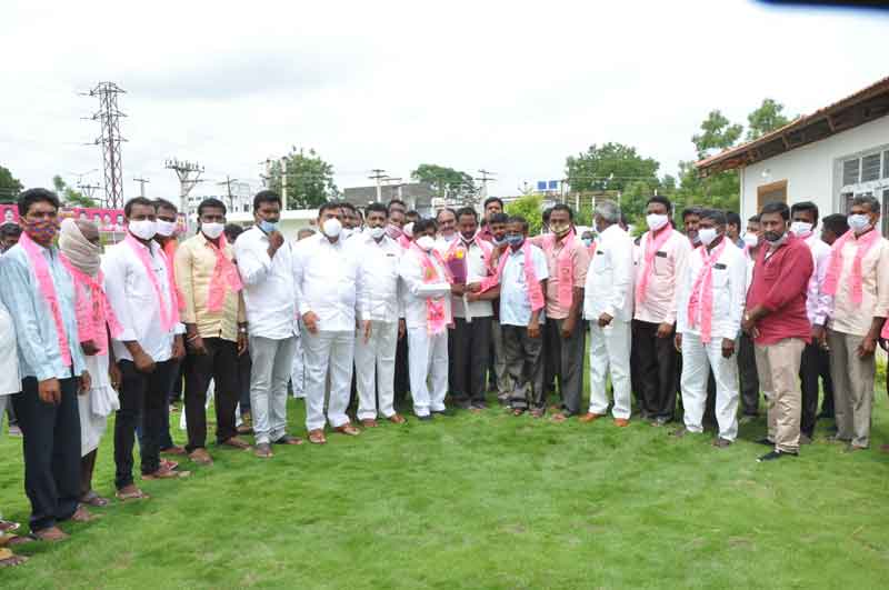 ఆర్డీఎస్‌ కాలువ తవ్వడాన్ని ఒప్పుకోం