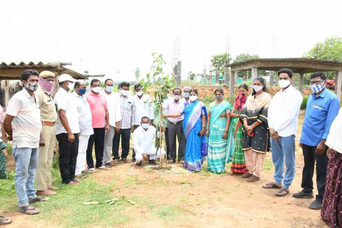 పల్లెలు సుందరంగా రూపుదిద్దుకోవాలి